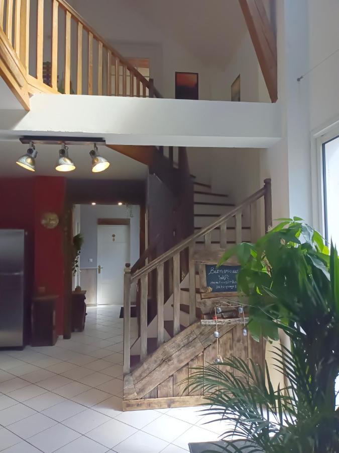 Gite Redrooster Home - 160M2, 4 Ch, 2 Sdb, Fibre, Parking, Sauna, Bain A Remous Theys Buitenkant foto